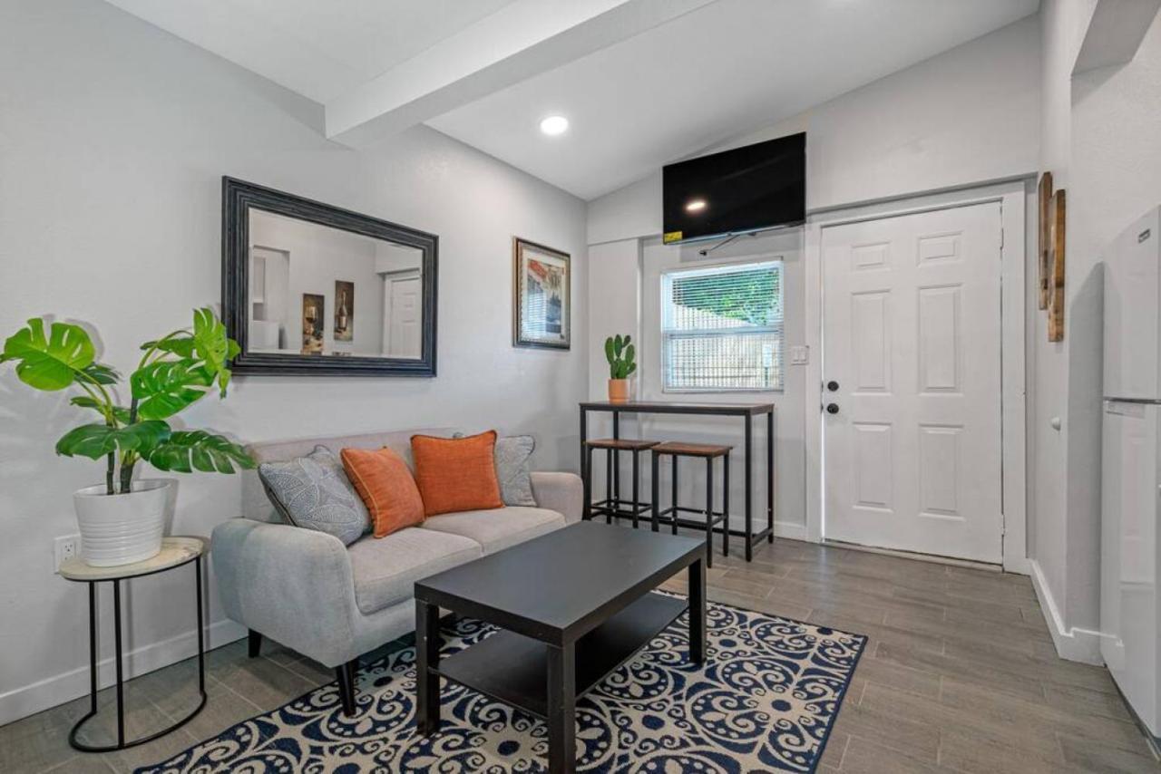 South Tampa Central Location Efficiency Suite Buitenkant foto