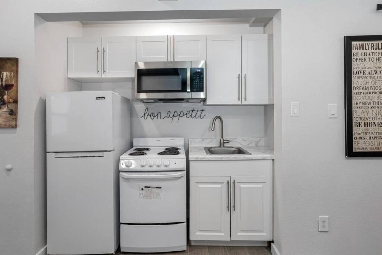 South Tampa Central Location Efficiency Suite Buitenkant foto